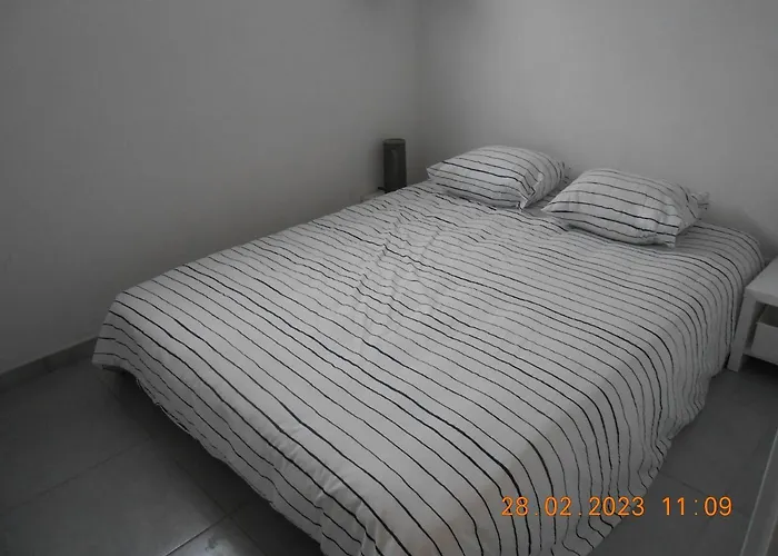 Daire Cosy A Quissac (Gard)